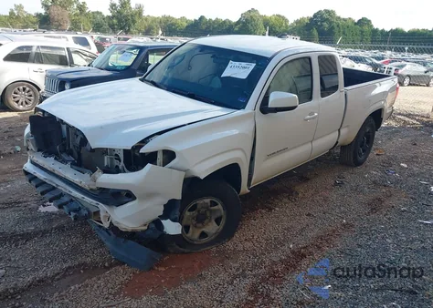2016 Toyota Tacoma Sr5 V6 z USA, uszkodzony, nr VIN 5TFSZ5AN9GX025194